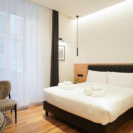 No Man'S Land Guesthouse โรม ภายนอก รูปภาพ