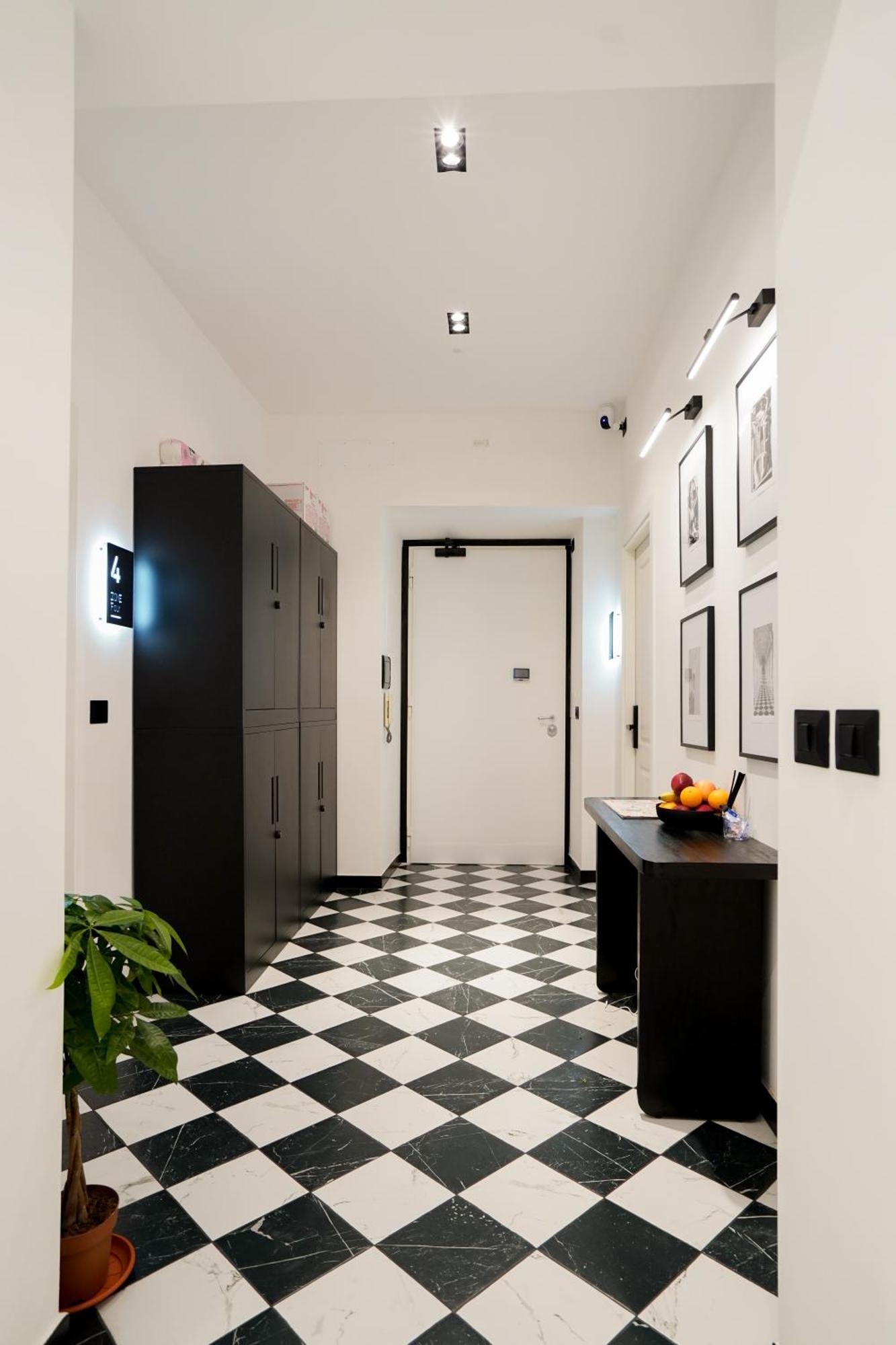 No Man'S Land Guesthouse โรม ภายนอก รูปภาพ